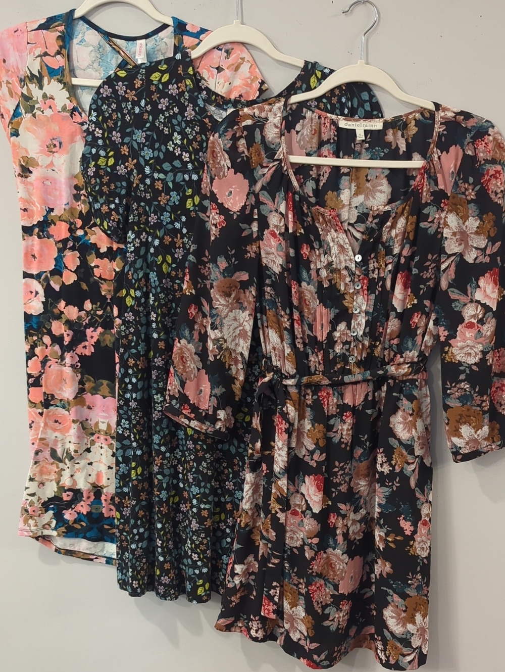 Floral‎ Dresses Bundle (3) size Small Petite Dark Floral
